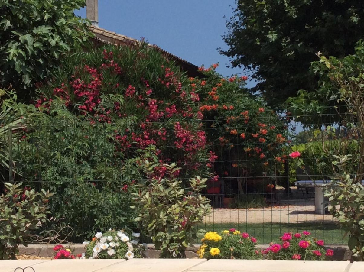 Bed and Breakfast La Bergerie De Castellan Verquieres Экстерьер фото