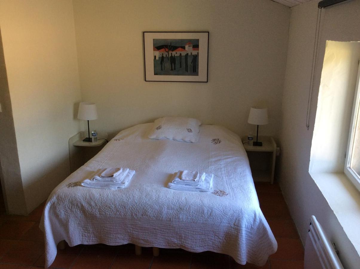 Bed and Breakfast La Bergerie De Castellan Verquieres Экстерьер фото